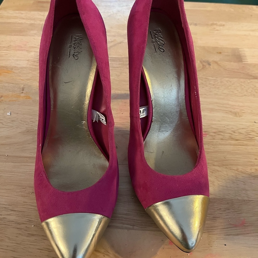 Women’s Pink Suede High Heel Shoes Size 7